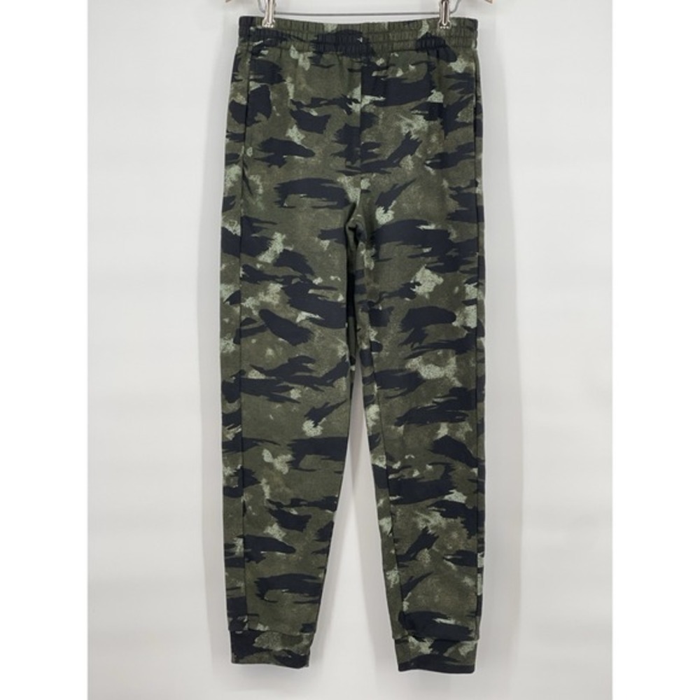 Carhartt‎ Camo Fleece Prominent Logo Boys Joggers Sweatpants Sz 18-20 BN8421-B